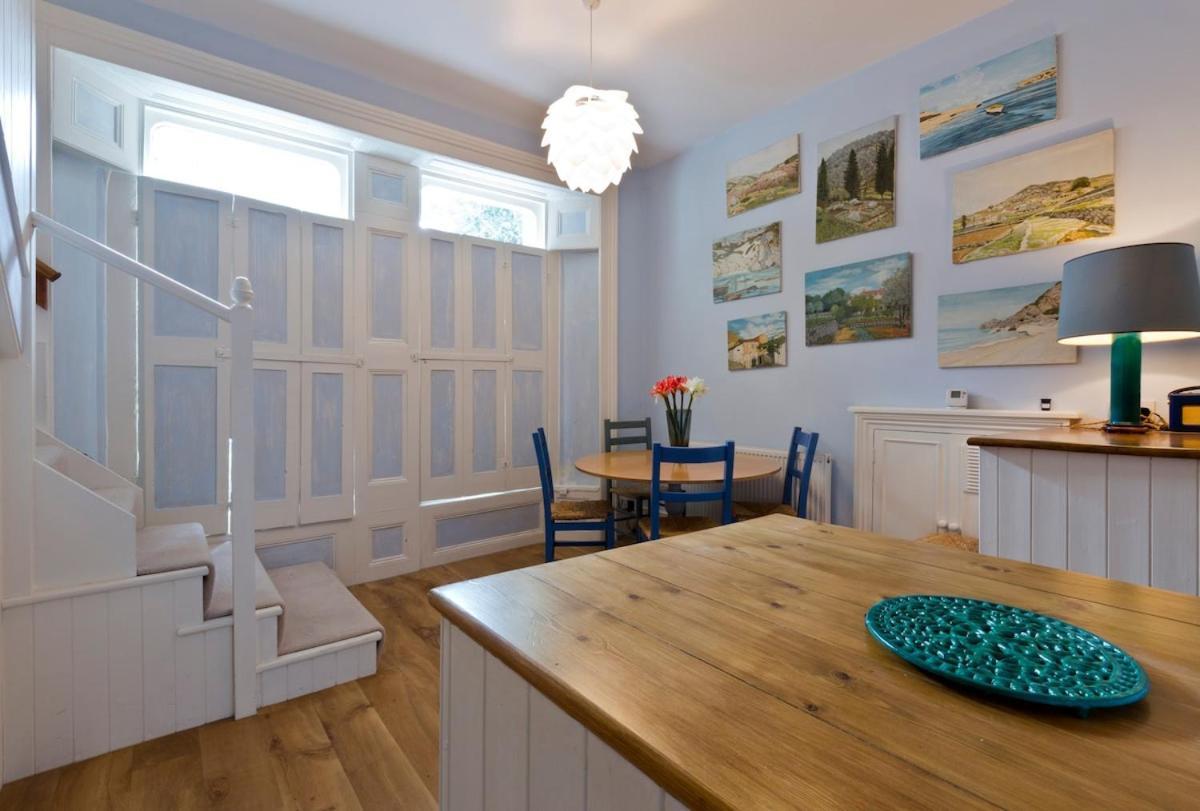 Notting Hill Charm -Sleeps 5 - Urban Retreat Apartment London Exterior photo