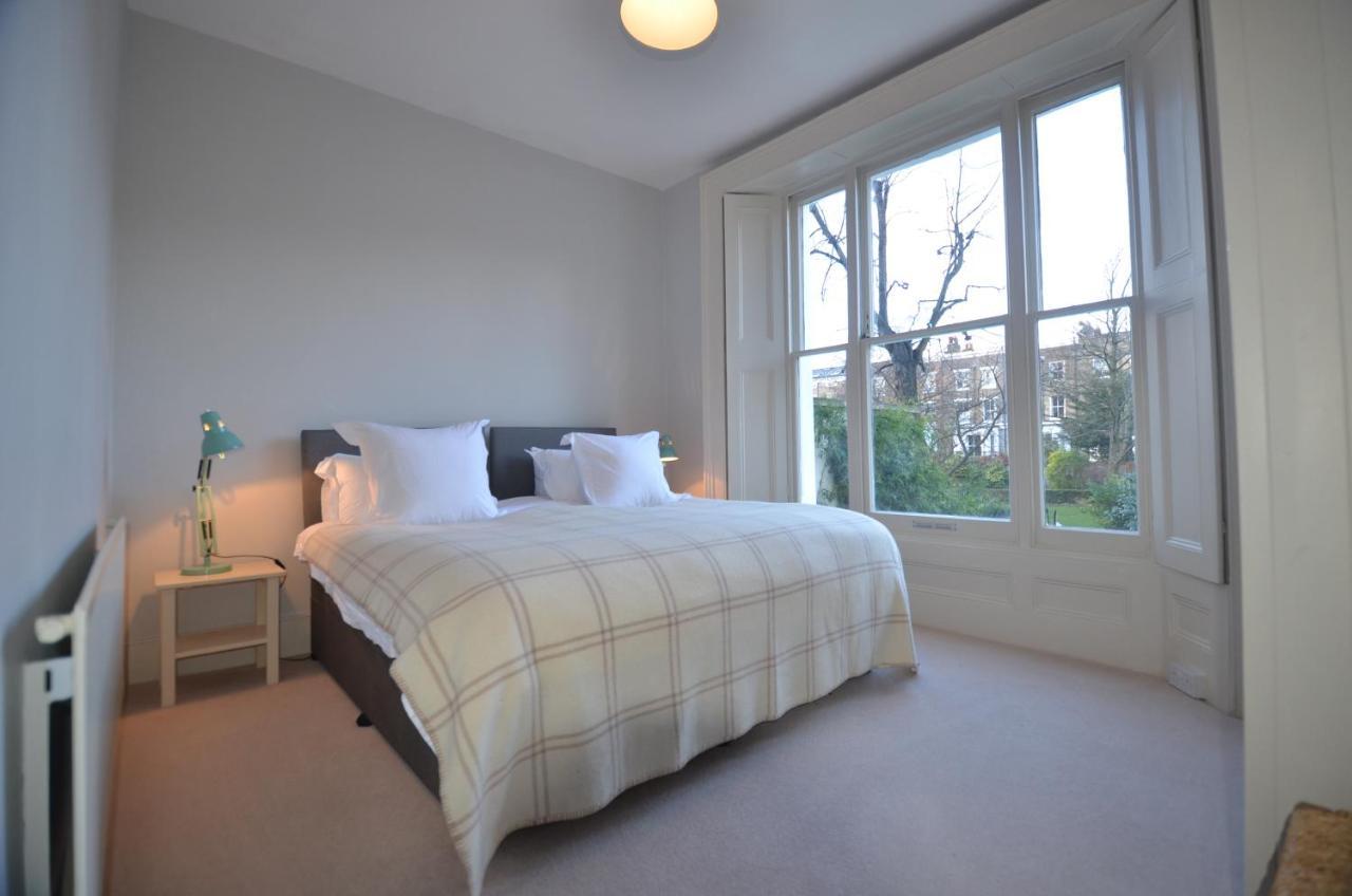 Notting Hill Charm -Sleeps 5 - Urban Retreat Apartment London Exterior photo